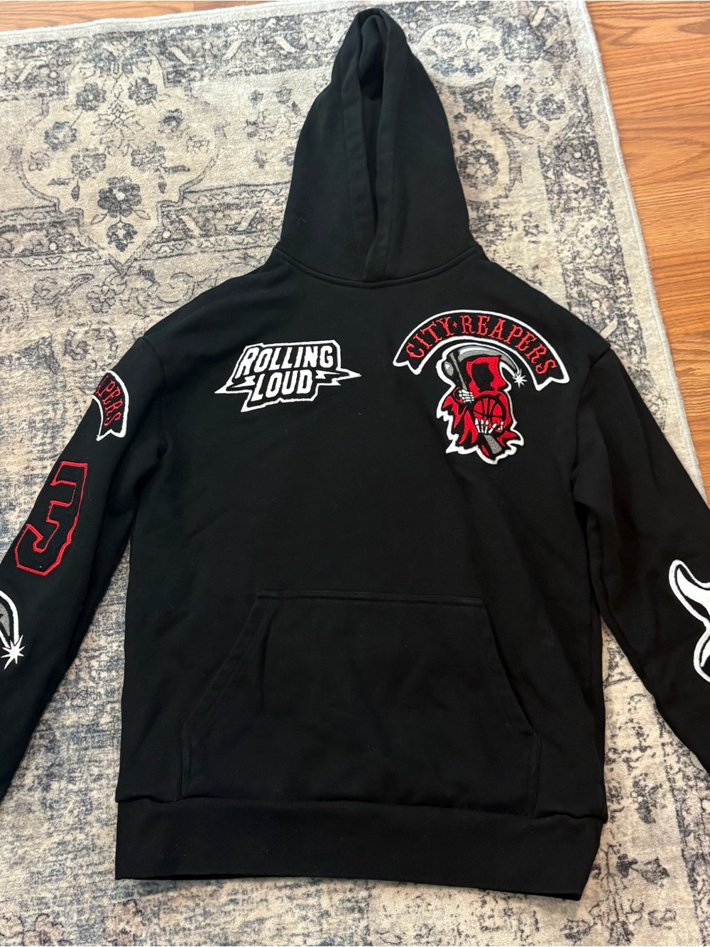 New City Reapers Rolling Loud Graphic Hoodie in Black & Red Small - Picture 2 of 3